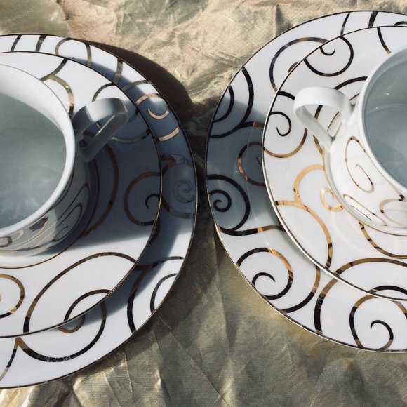 Pier 1 Other - Pier One Gold Swirl 6pc Matching Set  Porcelain